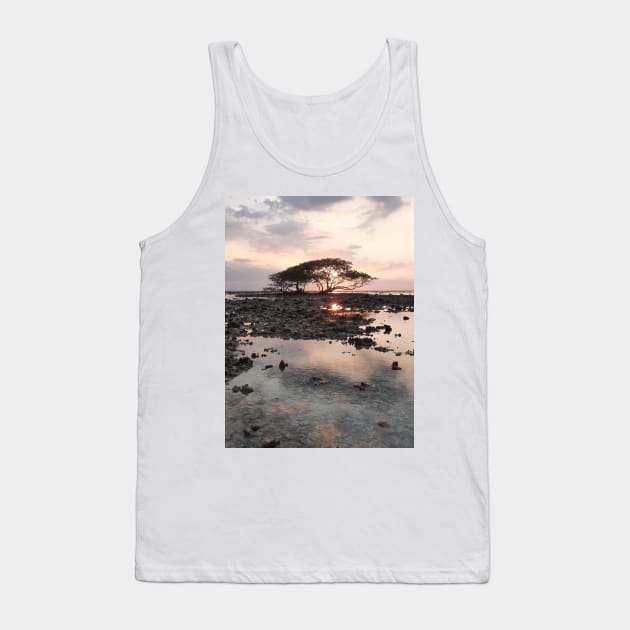 Single tree at Gili Trawangan beach Tank Top by kall3bu